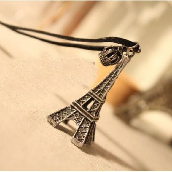 Silver Eiffel Tower Paris Necklace Leather Cord - Picture 5 of 6